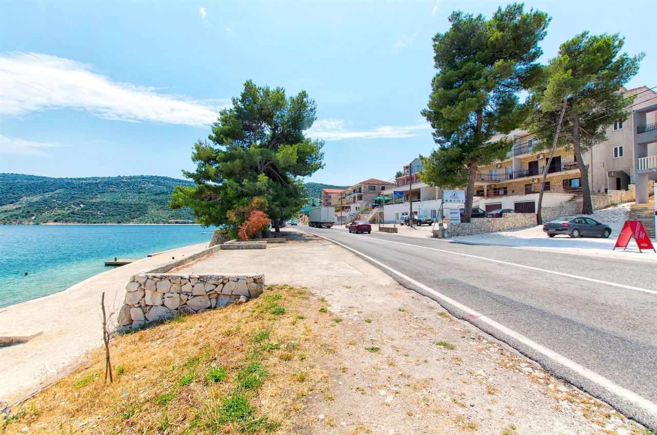 Apartments Martina Marina Dış mekan fotoğraf